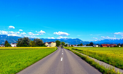 Die Eichbergstrasse vor Oberriet / Altstätten, Kanton St. Gallen, Schweiz