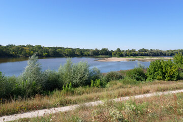 Towpath along the Mahis island in the Loire valley