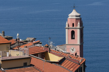 La chiesa di San Giorgio a Tellaro in provincia di La Spezia, Liguria, Italia.