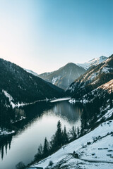 Fototapeta premium Winter lake