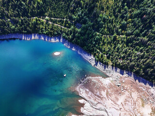 Couleur d'eau de montagne