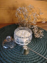 Aromatic Candle in Glass Container - Vela arom&aacute;tica em recipiente de vidro