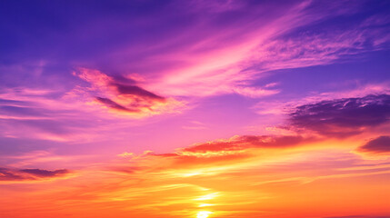 Fototapeta premium Colorful sunset sky with vibrant clouds over a tranquil horizon during late evening hours