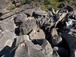 mulher no Vale da Lua, em Alto Paraíso de Goiás, Chapada dos Veadeiros