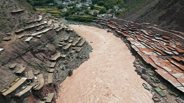 Ancient salt fields of Mangkang in Tibet have a history of 1,300 years.