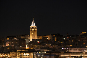 Naklejka premium Galata tower at night in Istanbul, Turkey.