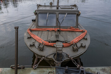
MILITARY MOTOR BOAT - A boat for building and supporting pontoon bridges on rivers
