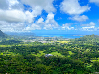 Obraz premium Island landscape with mountains