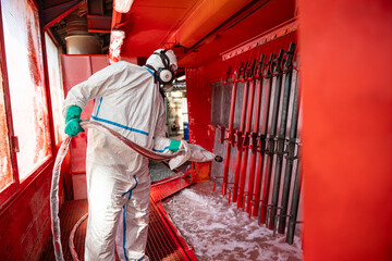 Peinture industrielle sur des pièces métalliques 