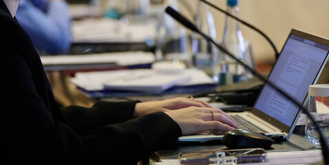 Dynamic Business Seminar: Strategic Collaboration and Project Planning