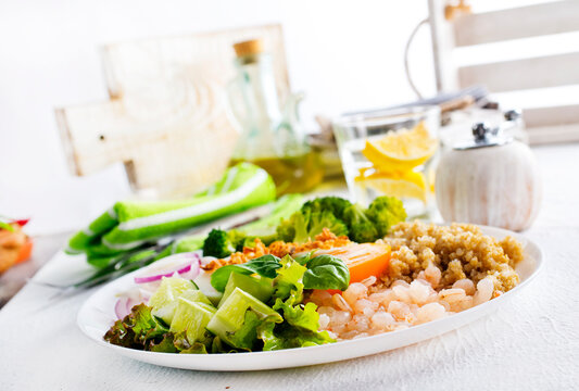 Fresh vegetable salad with broccoli, cucumber and other vegetables