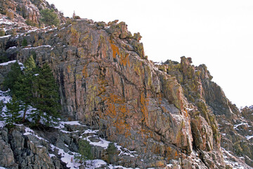 red rock colorado mountainsides