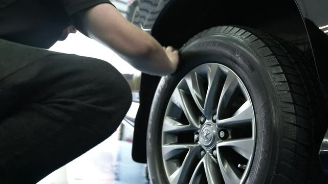 Car Wash Tire Clean Detail