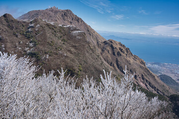 山, 風景, 樹氷,霧氷,空, 岩, 自然, 山, 雪, 頂点, 旅行, 冬, 木, サマータイム, 雲, 景色, 雲, 公園, 森, 高い, 草, 白雲石, 範囲, 青