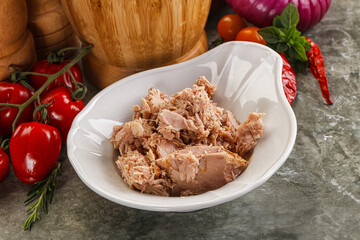 Canned tuna fish for salad
