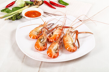 Boiled tiger prawn with sauce