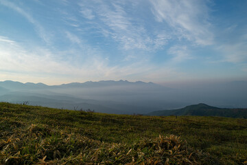 車山山頂から雲海を眺める