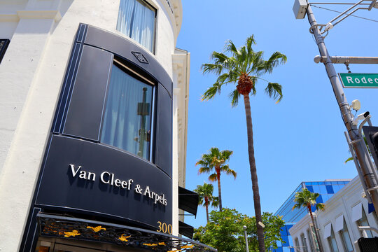 Beverly Hills, California &ndash; July 18, 2024: VAN CLEEF & ARPELS fashion store on Rodeo Drive, Beverly Hills