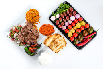 Turkish Classic: Juicy Grilled Köfte Perfection