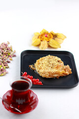 Turkish Delight: Crispy and Creamy Saç Arası Dessert