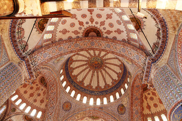 Naklejka premium Breathtaking Islamic Fresco Art Adorning the Painted Dome of the Blue Mosque, Istanbul