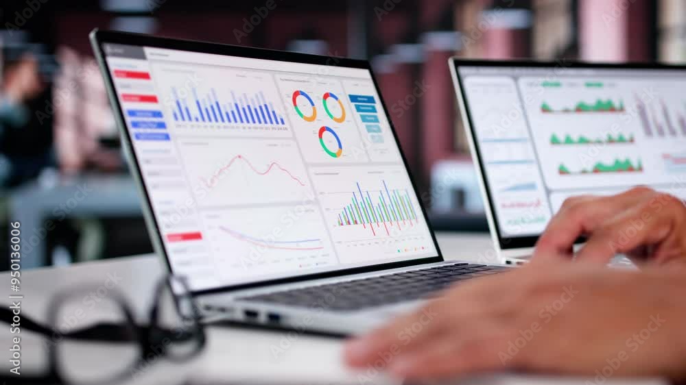 Poster KPI Dashboard Data Analytics