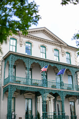 Fototapeta premium Pastel antebellum houses on the streets of Charleston, South Carolina