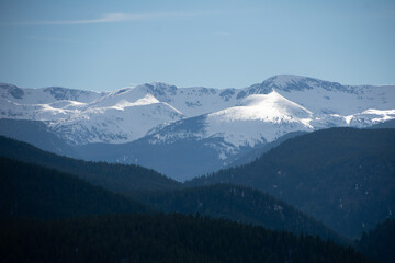 Obraz premium colorado snow covered rocky mountain landscape