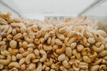 Castanha de caju a venda no Mercado Ver o Peso, em Belém, Pará, Brasil