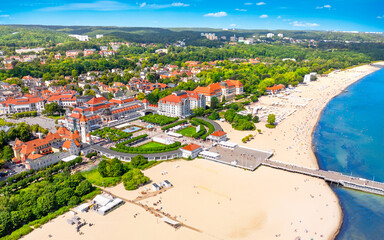 Obraz premium Sunny landscape of the resort town of Sopot and Molo - pier on the Baltic Sea. Poland