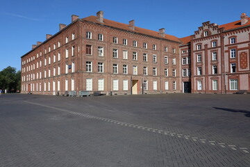 Obraz premium Le familistere, ancien logement social collectif privé, ville de Guise, département de l'Aisne, France
