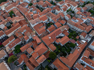 Glowna ulica w miejscowosci KRK Chrowacja © sopthedrone