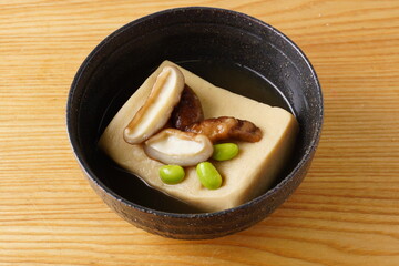 高野豆腐の煮物