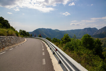 Obraz premium Landscape with the Trans Apuseni road from Romania