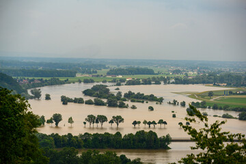 Hochwasser an der Donau bei Straubing