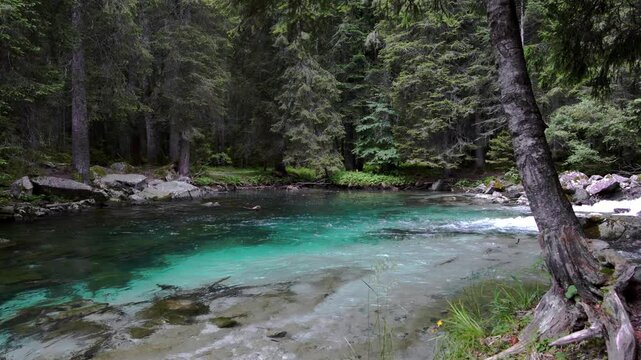  Fantastic landscape on the turquoise lakes of Amola.