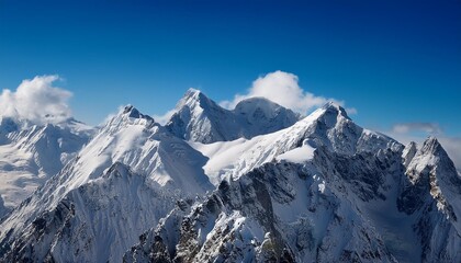 Naklejka premium Snowy mountain peaks