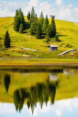 alpi carniche,lago,montagna,passo pramollo,paesaggio montano,