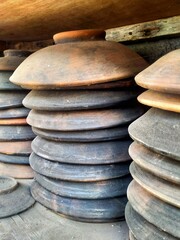 Tradisional pots