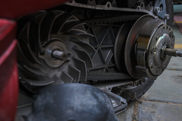 Mechanical working on automatic CVT transmission of scooter mortorcycle repair belt and clutch