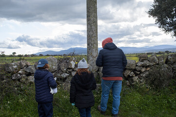 father and daughter walking and talking together friendly outdoors family rear view paternity 2024cfcfamilia 