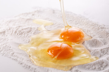 卵と小麦粉