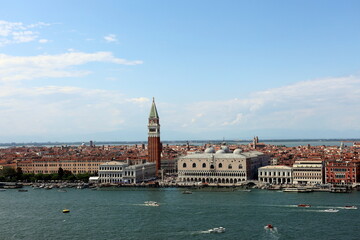 Blick von San Giorgio über die Lagune von Venedig