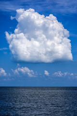 Fototapeta premium blue sky and sea