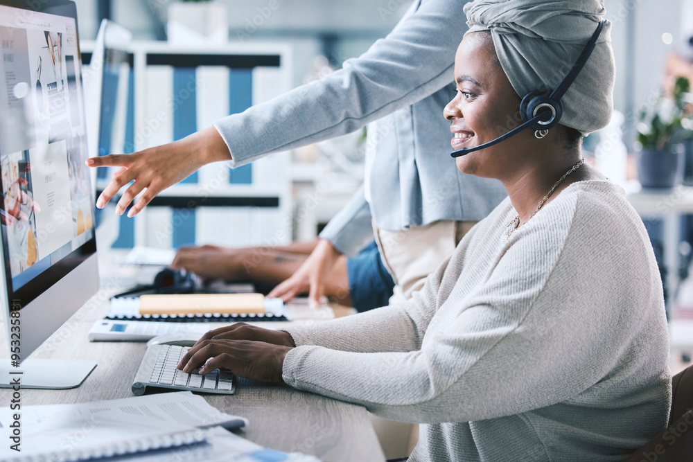 Aufkleber computer, intern and team leader with smile at call center with training for customer service. peopl