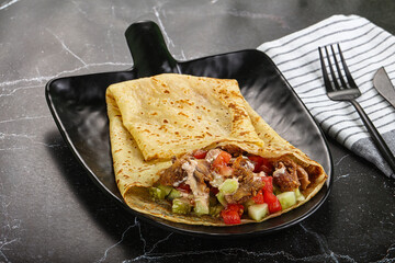 Pancake with chicken and vegetables