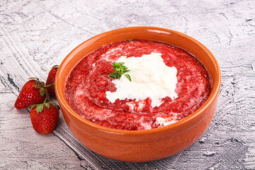 Strawberry soup with strachatella cheese