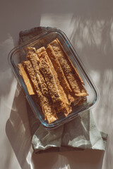 Crackers with sesam