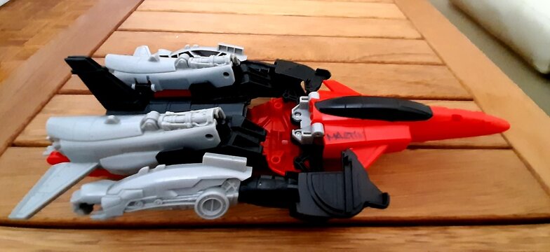 Nave Transformers