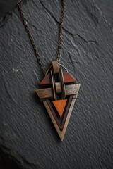Geometric necklace design